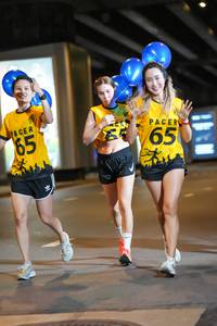 BIB: 650
                            <button type="button" onclick="openModal(18759042)" class="btn btn-primary btn-sm float-right btn-popup" data-toggle="modal" data-target=".modal-high-quality">
                        <i class="fas fa-shopping-cart"></i> Add to Cart
                    </button>
                                            <button type="button" onclick="isThisMe(18759042, true)" class="btn btn-success btn-sm float-right btn-popup btn-isme hidden" data-toggle="tooltip" data-placement="bottom" title="นี่คือรูปของคุณใช่ไหม คลิกที่นี่เพื่อเอาเข้าอัลบั้ม">
                        <i class="fas fa-plus"></i> Add to album
                    </button>
                    <button type="button" onclick="isThisMe(18759042, false)" class="btn btn-warning btn-sm float-right btn-popup btn-isnotme hidden">
                        <i class="fas fa-ban"></i> Remove from album
                    </button>