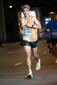 BIB: 12016, 13303
                            <button type="button" onclick="openModal(18658013)" class="btn btn-primary btn-sm float-right btn-popup" data-toggle="modal" data-target=".modal-high-quality">
                        <i class="fas fa-shopping-cart"></i> Add to Cart
                    </button>
                                            <button type="button" onclick="isThisMe(18658013, true)" class="btn btn-success btn-sm float-right btn-popup btn-isme hidden" data-toggle="tooltip" data-placement="bottom" title="นี่คือรูปของคุณใช่ไหม คลิกที่นี่เพื่อเอาเข้าอัลบั้ม">
                        <i class="fas fa-plus"></i> Add to album
                    </button>
                    <button type="button" onclick="isThisMe(18658013, false)" class="btn btn-warning btn-sm float-right btn-popup btn-isnotme hidden">
                        <i class="fas fa-ban"></i> Remove from album
                    </button>