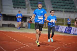 BIB: 12250
                            <button type="button" onclick="openModal(18682327)" class="btn btn-primary btn-sm float-right btn-popup" data-toggle="modal" data-target=".modal-high-quality">
                        <i class="fas fa-shopping-cart"></i> Add to Cart
                    </button>
                                            <button type="button" onclick="isThisMe(18682327, true)" class="btn btn-success btn-sm float-right btn-popup btn-isme hidden" data-toggle="tooltip" data-placement="bottom" title="นี่คือรูปของคุณใช่ไหม คลิกที่นี่เพื่อเอาเข้าอัลบั้ม">
                        <i class="fas fa-plus"></i> Add to album
                    </button>
                    <button type="button" onclick="isThisMe(18682327, false)" class="btn btn-warning btn-sm float-right btn-popup btn-isnotme hidden">
                        <i class="fas fa-ban"></i> Remove from album
                    </button>