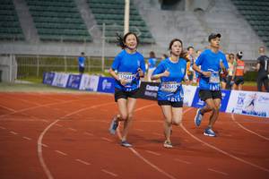 BIB: 12644, 12645, 120
                            <button type="button" onclick="openModal(18682625)" class="btn btn-primary btn-sm float-right btn-popup" data-toggle="modal" data-target=".modal-high-quality">
                        <i class="fas fa-shopping-cart"></i> Add to Cart
                    </button>
                                            <button type="button" onclick="isThisMe(18682625, true)" class="btn btn-success btn-sm float-right btn-popup btn-isme hidden" data-toggle="tooltip" data-placement="bottom" title="นี่คือรูปของคุณใช่ไหม คลิกที่นี่เพื่อเอาเข้าอัลบั้ม">
                        <i class="fas fa-plus"></i> Add to album
                    </button>
                    <button type="button" onclick="isThisMe(18682625, false)" class="btn btn-warning btn-sm float-right btn-popup btn-isnotme hidden">
                        <i class="fas fa-ban"></i> Remove from album
                    </button>