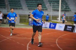 BIB: 755
                            <button type="button" onclick="openModal(18682728)" class="btn btn-primary btn-sm float-right btn-popup" data-toggle="modal" data-target=".modal-high-quality">
                        <i class="fas fa-shopping-cart"></i> Add to Cart
                    </button>
                                            <button type="button" onclick="isThisMe(18682728, true)" class="btn btn-success btn-sm float-right btn-popup btn-isme hidden" data-toggle="tooltip" data-placement="bottom" title="นี่คือรูปของคุณใช่ไหม คลิกที่นี่เพื่อเอาเข้าอัลบั้ม">
                        <i class="fas fa-plus"></i> Add to album
                    </button>
                    <button type="button" onclick="isThisMe(18682728, false)" class="btn btn-warning btn-sm float-right btn-popup btn-isnotme hidden">
                        <i class="fas fa-ban"></i> Remove from album
                    </button>