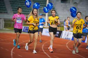 BIB: 12597
                            <button type="button" onclick="openModal(18682511)" class="btn btn-primary btn-sm float-right btn-popup" data-toggle="modal" data-target=".modal-high-quality">
                        <i class="fas fa-shopping-cart"></i> Add to Cart
                    </button>
                                            <button type="button" onclick="isThisMe(18682511, true)" class="btn btn-success btn-sm float-right btn-popup btn-isme hidden" data-toggle="tooltip" data-placement="bottom" title="นี่คือรูปของคุณใช่ไหม คลิกที่นี่เพื่อเอาเข้าอัลบั้ม">
                        <i class="fas fa-plus"></i> Add to album
                    </button>
                    <button type="button" onclick="isThisMe(18682511, false)" class="btn btn-warning btn-sm float-right btn-popup btn-isnotme hidden">
                        <i class="fas fa-ban"></i> Remove from album
                    </button>