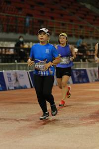 BIB: 1238, 2298
                            <button type="button" onclick="openModal(18727621)" class="btn btn-primary btn-sm float-right btn-popup" data-toggle="modal" data-target=".modal-high-quality">
                        <i class="fas fa-shopping-cart"></i> Add to Cart
                    </button>
                                            <button type="button" onclick="isThisMe(18727621, true)" class="btn btn-success btn-sm float-right btn-popup btn-isme hidden" data-toggle="tooltip" data-placement="bottom" title="นี่คือรูปของคุณใช่ไหม คลิกที่นี่เพื่อเอาเข้าอัลบั้ม">
                        <i class="fas fa-plus"></i> Add to album
                    </button>
                    <button type="button" onclick="isThisMe(18727621, false)" class="btn btn-warning btn-sm float-right btn-popup btn-isnotme hidden">
                        <i class="fas fa-ban"></i> Remove from album
                    </button>