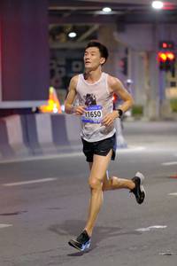 BIB: 1650
                            <button type="button" onclick="openModal(18724192)" class="btn btn-primary btn-sm float-right btn-popup" data-toggle="modal" data-target=".modal-high-quality">
                        <i class="fas fa-shopping-cart"></i> Add to Cart
                    </button>
                                            <button type="button" onclick="isThisMe(18724192, true)" class="btn btn-success btn-sm float-right btn-popup btn-isme hidden" data-toggle="tooltip" data-placement="bottom" title="นี่คือรูปของคุณใช่ไหม คลิกที่นี่เพื่อเอาเข้าอัลบั้ม">
                        <i class="fas fa-plus"></i> Add to album
                    </button>
                    <button type="button" onclick="isThisMe(18724192, false)" class="btn btn-warning btn-sm float-right btn-popup btn-isnotme hidden">
                        <i class="fas fa-ban"></i> Remove from album
                    </button>