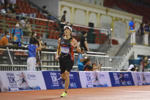 BIB: 11921
                            <button type="button" onclick="openModal(18689531)" class="btn btn-primary btn-sm float-right btn-popup" data-toggle="modal" data-target=".modal-high-quality">
                        <i class="fas fa-shopping-cart"></i> Add to Cart
                    </button>
                                            <button type="button" onclick="isThisMe(18689531, true)" class="btn btn-success btn-sm float-right btn-popup btn-isme hidden" data-toggle="tooltip" data-placement="bottom" title="นี่คือรูปของคุณใช่ไหม คลิกที่นี่เพื่อเอาเข้าอัลบั้ม">
                        <i class="fas fa-plus"></i> Add to album
                    </button>
                    <button type="button" onclick="isThisMe(18689531, false)" class="btn btn-warning btn-sm float-right btn-popup btn-isnotme hidden">
                        <i class="fas fa-ban"></i> Remove from album
                    </button>