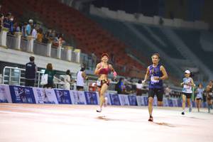 BIB: 2255
                            <button type="button" onclick="openModal(18689268)" class="btn btn-primary btn-sm float-right btn-popup" data-toggle="modal" data-target=".modal-high-quality">
                        <i class="fas fa-shopping-cart"></i> Add to Cart
                    </button>
                                            <button type="button" onclick="isThisMe(18689268, true)" class="btn btn-success btn-sm float-right btn-popup btn-isme hidden" data-toggle="tooltip" data-placement="bottom" title="นี่คือรูปของคุณใช่ไหม คลิกที่นี่เพื่อเอาเข้าอัลบั้ม">
                        <i class="fas fa-plus"></i> Add to album
                    </button>
                    <button type="button" onclick="isThisMe(18689268, false)" class="btn btn-warning btn-sm float-right btn-popup btn-isnotme hidden">
                        <i class="fas fa-ban"></i> Remove from album
                    </button>