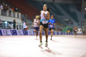 BIB: 11800
                            <button type="button" onclick="openModal(18688890)" class="btn btn-primary btn-sm float-right btn-popup" data-toggle="modal" data-target=".modal-high-quality">
                        <i class="fas fa-shopping-cart"></i> Add to Cart
                    </button>
                                            <button type="button" onclick="isThisMe(18688890, true)" class="btn btn-success btn-sm float-right btn-popup btn-isme hidden" data-toggle="tooltip" data-placement="bottom" title="นี่คือรูปของคุณใช่ไหม คลิกที่นี่เพื่อเอาเข้าอัลบั้ม">
                        <i class="fas fa-plus"></i> Add to album
                    </button>
                    <button type="button" onclick="isThisMe(18688890, false)" class="btn btn-warning btn-sm float-right btn-popup btn-isnotme hidden">
                        <i class="fas fa-ban"></i> Remove from album
                    </button>