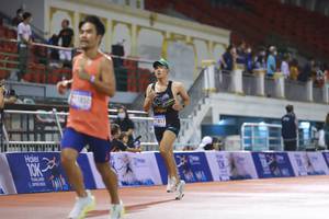 BIB: 2022, 1817
                            <button type="button" onclick="openModal(18689203)" class="btn btn-primary btn-sm float-right btn-popup" data-toggle="modal" data-target=".modal-high-quality">
                        <i class="fas fa-shopping-cart"></i> Add to Cart
                    </button>
                                            <button type="button" onclick="isThisMe(18689203, true)" class="btn btn-success btn-sm float-right btn-popup btn-isme hidden" data-toggle="tooltip" data-placement="bottom" title="นี่คือรูปของคุณใช่ไหม คลิกที่นี่เพื่อเอาเข้าอัลบั้ม">
                        <i class="fas fa-plus"></i> Add to album
                    </button>
                    <button type="button" onclick="isThisMe(18689203, false)" class="btn btn-warning btn-sm float-right btn-popup btn-isnotme hidden">
                        <i class="fas fa-ban"></i> Remove from album
                    </button>