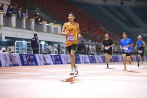 BIB: 12179
                            <button type="button" onclick="openModal(18676657)" class="btn btn-primary btn-sm float-right btn-popup" data-toggle="modal" data-target=".modal-high-quality">
                        <i class="fas fa-shopping-cart"></i> Add to Cart
                    </button>
                                            <button type="button" onclick="isThisMe(18676657, true)" class="btn btn-success btn-sm float-right btn-popup btn-isme hidden" data-toggle="tooltip" data-placement="bottom" title="นี่คือรูปของคุณใช่ไหม คลิกที่นี่เพื่อเอาเข้าอัลบั้ม">
                        <i class="fas fa-plus"></i> Add to album
                    </button>
                    <button type="button" onclick="isThisMe(18676657, false)" class="btn btn-warning btn-sm float-right btn-popup btn-isnotme hidden">
                        <i class="fas fa-ban"></i> Remove from album
                    </button>