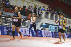 BIB: 2293, 12253
                            <button type="button" onclick="openModal(18684991)" class="btn btn-primary btn-sm float-right btn-popup" data-toggle="modal" data-target=".modal-high-quality">
                        <i class="fas fa-shopping-cart"></i> Add to Cart
                    </button>
                                            <button type="button" onclick="isThisMe(18684991, true)" class="btn btn-success btn-sm float-right btn-popup btn-isme hidden" data-toggle="tooltip" data-placement="bottom" title="นี่คือรูปของคุณใช่ไหม คลิกที่นี่เพื่อเอาเข้าอัลบั้ม">
                        <i class="fas fa-plus"></i> Add to album
                    </button>
                    <button type="button" onclick="isThisMe(18684991, false)" class="btn btn-warning btn-sm float-right btn-popup btn-isnotme hidden">
                        <i class="fas fa-ban"></i> Remove from album
                    </button>