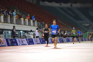 BIB: 78113
                            <button type="button" onclick="openModal(18683213)" class="btn btn-primary btn-sm float-right btn-popup" data-toggle="modal" data-target=".modal-high-quality">
                        <i class="fas fa-shopping-cart"></i> Add to Cart
                    </button>
                                            <button type="button" onclick="isThisMe(18683213, true)" class="btn btn-success btn-sm float-right btn-popup btn-isme hidden" data-toggle="tooltip" data-placement="bottom" title="นี่คือรูปของคุณใช่ไหม คลิกที่นี่เพื่อเอาเข้าอัลบั้ม">
                        <i class="fas fa-plus"></i> Add to album
                    </button>
                    <button type="button" onclick="isThisMe(18683213, false)" class="btn btn-warning btn-sm float-right btn-popup btn-isnotme hidden">
                        <i class="fas fa-ban"></i> Remove from album
                    </button>