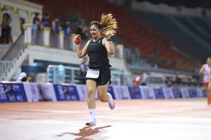 BIB: 12688
                            <button type="button" onclick="openModal(18677983)" class="btn btn-primary btn-sm float-right btn-popup" data-toggle="modal" data-target=".modal-high-quality">
                        <i class="fas fa-shopping-cart"></i> Add to Cart
                    </button>
                                            <button type="button" onclick="isThisMe(18677983, true)" class="btn btn-success btn-sm float-right btn-popup btn-isme hidden" data-toggle="tooltip" data-placement="bottom" title="นี่คือรูปของคุณใช่ไหม คลิกที่นี่เพื่อเอาเข้าอัลบั้ม">
                        <i class="fas fa-plus"></i> Add to album
                    </button>
                    <button type="button" onclick="isThisMe(18677983, false)" class="btn btn-warning btn-sm float-right btn-popup btn-isnotme hidden">
                        <i class="fas fa-ban"></i> Remove from album
                    </button>