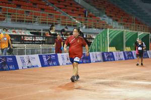 BIB: 506
                            <button type="button" onclick="openModal(18670765)" class="btn btn-primary btn-sm float-right btn-popup" data-toggle="modal" data-target=".modal-high-quality">
                        <i class="fas fa-shopping-cart"></i> Add to Cart
                    </button>
                                            <button type="button" onclick="isThisMe(18670765, true)" class="btn btn-success btn-sm float-right btn-popup btn-isme hidden" data-toggle="tooltip" data-placement="bottom" title="นี่คือรูปของคุณใช่ไหม คลิกที่นี่เพื่อเอาเข้าอัลบั้ม">
                        <i class="fas fa-plus"></i> Add to album
                    </button>
                    <button type="button" onclick="isThisMe(18670765, false)" class="btn btn-warning btn-sm float-right btn-popup btn-isnotme hidden">
                        <i class="fas fa-ban"></i> Remove from album
                    </button>