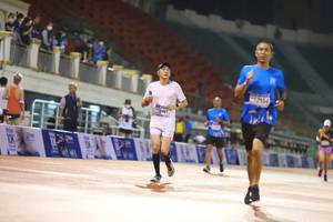 BIB: 12461, 12554
                            <button type="button" onclick="openModal(18677344)" class="btn btn-primary btn-sm float-right btn-popup" data-toggle="modal" data-target=".modal-high-quality">
                        <i class="fas fa-shopping-cart"></i> Add to Cart
                    </button>
                                            <button type="button" onclick="isThisMe(18677344, true)" class="btn btn-success btn-sm float-right btn-popup btn-isme hidden" data-toggle="tooltip" data-placement="bottom" title="นี่คือรูปของคุณใช่ไหม คลิกที่นี่เพื่อเอาเข้าอัลบั้ม">
                        <i class="fas fa-plus"></i> Add to album
                    </button>
                    <button type="button" onclick="isThisMe(18677344, false)" class="btn btn-warning btn-sm float-right btn-popup btn-isnotme hidden">
                        <i class="fas fa-ban"></i> Remove from album
                    </button>