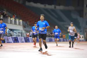 BIB: 1831, 1295
                            <button type="button" onclick="openModal(18677953)" class="btn btn-primary btn-sm float-right btn-popup" data-toggle="modal" data-target=".modal-high-quality">
                        <i class="fas fa-shopping-cart"></i> Add to Cart
                    </button>
                                            <button type="button" onclick="isThisMe(18677953, true)" class="btn btn-success btn-sm float-right btn-popup btn-isme hidden" data-toggle="tooltip" data-placement="bottom" title="นี่คือรูปของคุณใช่ไหม คลิกที่นี่เพื่อเอาเข้าอัลบั้ม">
                        <i class="fas fa-plus"></i> Add to album
                    </button>
                    <button type="button" onclick="isThisMe(18677953, false)" class="btn btn-warning btn-sm float-right btn-popup btn-isnotme hidden">
                        <i class="fas fa-ban"></i> Remove from album
                    </button>