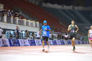 BIB: 885, 12402, 11917, 122
                            <button type="button" onclick="openModal(18676237)" class="btn btn-primary btn-sm float-right btn-popup" data-toggle="modal" data-target=".modal-high-quality">
                        <i class="fas fa-shopping-cart"></i> Add to Cart
                    </button>
                                            <button type="button" onclick="isThisMe(18676237, true)" class="btn btn-success btn-sm float-right btn-popup btn-isme hidden" data-toggle="tooltip" data-placement="bottom" title="นี่คือรูปของคุณใช่ไหม คลิกที่นี่เพื่อเอาเข้าอัลบั้ม">
                        <i class="fas fa-plus"></i> Add to album
                    </button>
                    <button type="button" onclick="isThisMe(18676237, false)" class="btn btn-warning btn-sm float-right btn-popup btn-isnotme hidden">
                        <i class="fas fa-ban"></i> Remove from album
                    </button>