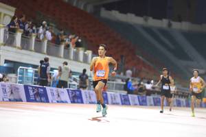 BIB: 11726
                            <button type="button" onclick="openModal(18688540)" class="btn btn-primary btn-sm float-right btn-popup" data-toggle="modal" data-target=".modal-high-quality">
                        <i class="fas fa-shopping-cart"></i> Add to Cart
                    </button>
                                            <button type="button" onclick="isThisMe(18688540, true)" class="btn btn-success btn-sm float-right btn-popup btn-isme hidden" data-toggle="tooltip" data-placement="bottom" title="นี่คือรูปของคุณใช่ไหม คลิกที่นี่เพื่อเอาเข้าอัลบั้ม">
                        <i class="fas fa-plus"></i> Add to album
                    </button>
                    <button type="button" onclick="isThisMe(18688540, false)" class="btn btn-warning btn-sm float-right btn-popup btn-isnotme hidden">
                        <i class="fas fa-ban"></i> Remove from album
                    </button>