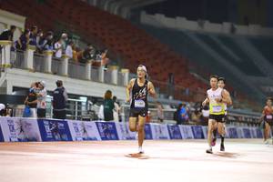 BIB: 10611
                            <button type="button" onclick="openModal(18689112)" class="btn btn-primary btn-sm float-right btn-popup" data-toggle="modal" data-target=".modal-high-quality">
                        <i class="fas fa-shopping-cart"></i> Add to Cart
                    </button>
                                            <button type="button" onclick="isThisMe(18689112, true)" class="btn btn-success btn-sm float-right btn-popup btn-isme hidden" data-toggle="tooltip" data-placement="bottom" title="นี่คือรูปของคุณใช่ไหม คลิกที่นี่เพื่อเอาเข้าอัลบั้ม">
                        <i class="fas fa-plus"></i> Add to album
                    </button>
                    <button type="button" onclick="isThisMe(18689112, false)" class="btn btn-warning btn-sm float-right btn-popup btn-isnotme hidden">
                        <i class="fas fa-ban"></i> Remove from album
                    </button>