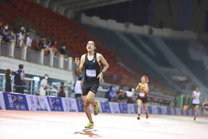 BIB: 11859
                            <button type="button" onclick="openModal(18688751)" class="btn btn-primary btn-sm float-right btn-popup" data-toggle="modal" data-target=".modal-high-quality">
                        <i class="fas fa-shopping-cart"></i> Add to Cart
                    </button>
                                            <button type="button" onclick="isThisMe(18688751, true)" class="btn btn-success btn-sm float-right btn-popup btn-isme hidden" data-toggle="tooltip" data-placement="bottom" title="นี่คือรูปของคุณใช่ไหม คลิกที่นี่เพื่อเอาเข้าอัลบั้ม">
                        <i class="fas fa-plus"></i> Add to album
                    </button>
                    <button type="button" onclick="isThisMe(18688751, false)" class="btn btn-warning btn-sm float-right btn-popup btn-isnotme hidden">
                        <i class="fas fa-ban"></i> Remove from album
                    </button>