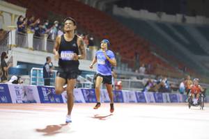 BIB: 11679
                            <button type="button" onclick="openModal(18688452)" class="btn btn-primary btn-sm float-right btn-popup" data-toggle="modal" data-target=".modal-high-quality">
                        <i class="fas fa-shopping-cart"></i> Add to Cart
                    </button>
                                            <button type="button" onclick="isThisMe(18688452, true)" class="btn btn-success btn-sm float-right btn-popup btn-isme hidden" data-toggle="tooltip" data-placement="bottom" title="นี่คือรูปของคุณใช่ไหม คลิกที่นี่เพื่อเอาเข้าอัลบั้ม">
                        <i class="fas fa-plus"></i> Add to album
                    </button>
                    <button type="button" onclick="isThisMe(18688452, false)" class="btn btn-warning btn-sm float-right btn-popup btn-isnotme hidden">
                        <i class="fas fa-ban"></i> Remove from album
                    </button>