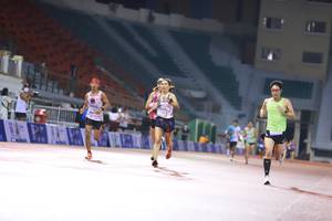 BIB: 700
                            <button type="button" onclick="openModal(18689304)" class="btn btn-primary btn-sm float-right btn-popup" data-toggle="modal" data-target=".modal-high-quality">
                        <i class="fas fa-shopping-cart"></i> Add to Cart
                    </button>
                                            <button type="button" onclick="isThisMe(18689304, true)" class="btn btn-success btn-sm float-right btn-popup btn-isme hidden" data-toggle="tooltip" data-placement="bottom" title="นี่คือรูปของคุณใช่ไหม คลิกที่นี่เพื่อเอาเข้าอัลบั้ม">
                        <i class="fas fa-plus"></i> Add to album
                    </button>
                    <button type="button" onclick="isThisMe(18689304, false)" class="btn btn-warning btn-sm float-right btn-popup btn-isnotme hidden">
                        <i class="fas fa-ban"></i> Remove from album
                    </button>