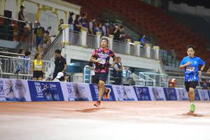 BIB: 527
                            <button type="button" onclick="openModal(18677857)" class="btn btn-primary btn-sm float-right btn-popup" data-toggle="modal" data-target=".modal-high-quality">
                        <i class="fas fa-shopping-cart"></i> Add to Cart
                    </button>
                                            <button type="button" onclick="isThisMe(18677857, true)" class="btn btn-success btn-sm float-right btn-popup btn-isme hidden" data-toggle="tooltip" data-placement="bottom" title="นี่คือรูปของคุณใช่ไหม คลิกที่นี่เพื่อเอาเข้าอัลบั้ม">
                        <i class="fas fa-plus"></i> Add to album
                    </button>
                    <button type="button" onclick="isThisMe(18677857, false)" class="btn btn-warning btn-sm float-right btn-popup btn-isnotme hidden">
                        <i class="fas fa-ban"></i> Remove from album
                    </button>