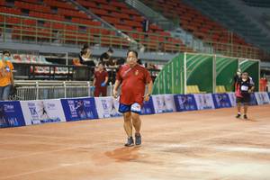 BIB: 12909
                            <button type="button" onclick="openModal(18670770)" class="btn btn-primary btn-sm float-right btn-popup" data-toggle="modal" data-target=".modal-high-quality">
                        <i class="fas fa-shopping-cart"></i> Add to Cart
                    </button>
                                            <button type="button" onclick="isThisMe(18670770, true)" class="btn btn-success btn-sm float-right btn-popup btn-isme hidden" data-toggle="tooltip" data-placement="bottom" title="นี่คือรูปของคุณใช่ไหม คลิกที่นี่เพื่อเอาเข้าอัลบั้ม">
                        <i class="fas fa-plus"></i> Add to album
                    </button>
                    <button type="button" onclick="isThisMe(18670770, false)" class="btn btn-warning btn-sm float-right btn-popup btn-isnotme hidden">
                        <i class="fas fa-ban"></i> Remove from album
                    </button>