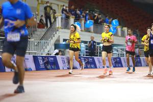 BIB: 1024, 1934
                            <button type="button" onclick="openModal(18678041)" class="btn btn-primary btn-sm float-right btn-popup" data-toggle="modal" data-target=".modal-high-quality">
                        <i class="fas fa-shopping-cart"></i> Add to Cart
                    </button>
                                            <button type="button" onclick="isThisMe(18678041, true)" class="btn btn-success btn-sm float-right btn-popup btn-isme hidden" data-toggle="tooltip" data-placement="bottom" title="นี่คือรูปของคุณใช่ไหม คลิกที่นี่เพื่อเอาเข้าอัลบั้ม">
                        <i class="fas fa-plus"></i> Add to album
                    </button>
                    <button type="button" onclick="isThisMe(18678041, false)" class="btn btn-warning btn-sm float-right btn-popup btn-isnotme hidden">
                        <i class="fas fa-ban"></i> Remove from album
                    </button>