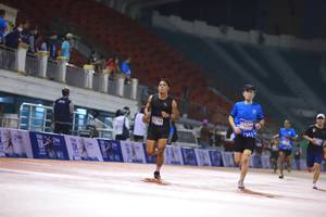 BIB: 194
                            <button type="button" onclick="openModal(18683496)" class="btn btn-primary btn-sm float-right btn-popup" data-toggle="modal" data-target=".modal-high-quality">
                        <i class="fas fa-shopping-cart"></i> Add to Cart
                    </button>
                                            <button type="button" onclick="isThisMe(18683496, true)" class="btn btn-success btn-sm float-right btn-popup btn-isme hidden" data-toggle="tooltip" data-placement="bottom" title="นี่คือรูปของคุณใช่ไหม คลิกที่นี่เพื่อเอาเข้าอัลบั้ม">
                        <i class="fas fa-plus"></i> Add to album
                    </button>
                    <button type="button" onclick="isThisMe(18683496, false)" class="btn btn-warning btn-sm float-right btn-popup btn-isnotme hidden">
                        <i class="fas fa-ban"></i> Remove from album
                    </button>