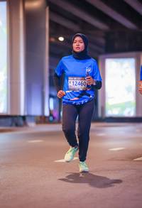 BIB: 12460
                            <button type="button" onclick="openModal(18729763)" class="btn btn-primary btn-sm float-right btn-popup" data-toggle="modal" data-target=".modal-high-quality">
                        <i class="fas fa-shopping-cart"></i> Add to Cart
                    </button>
                                            <button type="button" onclick="isThisMe(18729763, true)" class="btn btn-success btn-sm float-right btn-popup btn-isme hidden" data-toggle="tooltip" data-placement="bottom" title="นี่คือรูปของคุณใช่ไหม คลิกที่นี่เพื่อเอาเข้าอัลบั้ม">
                        <i class="fas fa-plus"></i> Add to album
                    </button>
                    <button type="button" onclick="isThisMe(18729763, false)" class="btn btn-warning btn-sm float-right btn-popup btn-isnotme hidden">
                        <i class="fas fa-ban"></i> Remove from album
                    </button>