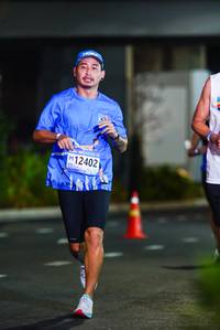 BIB: 12402
                            <button type="button" onclick="openModal(18737723)" class="btn btn-primary btn-sm float-right btn-popup" data-toggle="modal" data-target=".modal-high-quality">
                        <i class="fas fa-shopping-cart"></i> Add to Cart
                    </button>
                                            <button type="button" onclick="isThisMe(18737723, true)" class="btn btn-success btn-sm float-right btn-popup btn-isme hidden" data-toggle="tooltip" data-placement="bottom" title="นี่คือรูปของคุณใช่ไหม คลิกที่นี่เพื่อเอาเข้าอัลบั้ม">
                        <i class="fas fa-plus"></i> Add to album
                    </button>
                    <button type="button" onclick="isThisMe(18737723, false)" class="btn btn-warning btn-sm float-right btn-popup btn-isnotme hidden">
                        <i class="fas fa-ban"></i> Remove from album
                    </button>