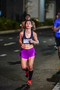 BIB: 1204
                            <button type="button" onclick="openModal(18724019)" class="btn btn-primary btn-sm float-right btn-popup" data-toggle="modal" data-target=".modal-high-quality">
                        <i class="fas fa-shopping-cart"></i> Add to Cart
                    </button>
                                            <button type="button" onclick="isThisMe(18724019, true)" class="btn btn-success btn-sm float-right btn-popup btn-isme hidden" data-toggle="tooltip" data-placement="bottom" title="นี่คือรูปของคุณใช่ไหม คลิกที่นี่เพื่อเอาเข้าอัลบั้ม">
                        <i class="fas fa-plus"></i> Add to album
                    </button>
                    <button type="button" onclick="isThisMe(18724019, false)" class="btn btn-warning btn-sm float-right btn-popup btn-isnotme hidden">
                        <i class="fas fa-ban"></i> Remove from album
                    </button>