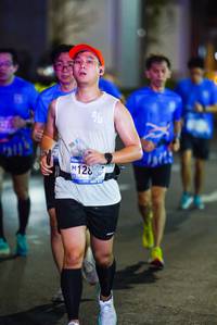 BIB: 128
                            <button type="button" onclick="openModal(18755071)" class="btn btn-primary btn-sm float-right btn-popup" data-toggle="modal" data-target=".modal-high-quality">
                        <i class="fas fa-shopping-cart"></i> Add to Cart
                    </button>
                                            <button type="button" onclick="isThisMe(18755071, true)" class="btn btn-success btn-sm float-right btn-popup btn-isme hidden" data-toggle="tooltip" data-placement="bottom" title="นี่คือรูปของคุณใช่ไหม คลิกที่นี่เพื่อเอาเข้าอัลบั้ม">
                        <i class="fas fa-plus"></i> Add to album
                    </button>
                    <button type="button" onclick="isThisMe(18755071, false)" class="btn btn-warning btn-sm float-right btn-popup btn-isnotme hidden">
                        <i class="fas fa-ban"></i> Remove from album
                    </button>