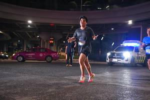 BIB: 125
                            <button type="button" onclick="openModal(18771893)" class="btn btn-primary btn-sm float-right btn-popup" data-toggle="modal" data-target=".modal-high-quality">
                        <i class="fas fa-shopping-cart"></i> Add to Cart
                    </button>
                                            <button type="button" onclick="isThisMe(18771893, true)" class="btn btn-success btn-sm float-right btn-popup btn-isme hidden" data-toggle="tooltip" data-placement="bottom" title="นี่คือรูปของคุณใช่ไหม คลิกที่นี่เพื่อเอาเข้าอัลบั้ม">
                        <i class="fas fa-plus"></i> Add to album
                    </button>
                    <button type="button" onclick="isThisMe(18771893, false)" class="btn btn-warning btn-sm float-right btn-popup btn-isnotme hidden">
                        <i class="fas fa-ban"></i> Remove from album
                    </button>