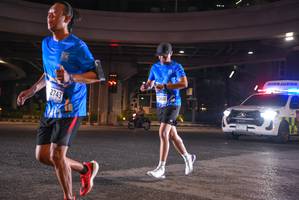 BIB: 0892, 2743
                            <button type="button" onclick="openModal(18772395)" class="btn btn-primary btn-sm float-right btn-popup" data-toggle="modal" data-target=".modal-high-quality">
                        <i class="fas fa-shopping-cart"></i> Add to Cart
                    </button>
                                            <button type="button" onclick="isThisMe(18772395, true)" class="btn btn-success btn-sm float-right btn-popup btn-isme hidden" data-toggle="tooltip" data-placement="bottom" title="นี่คือรูปของคุณใช่ไหม คลิกที่นี่เพื่อเอาเข้าอัลบั้ม">
                        <i class="fas fa-plus"></i> Add to album
                    </button>
                    <button type="button" onclick="isThisMe(18772395, false)" class="btn btn-warning btn-sm float-right btn-popup btn-isnotme hidden">
                        <i class="fas fa-ban"></i> Remove from album
                    </button>