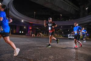 BIB: 138, 846
                            <button type="button" onclick="openModal(18772904)" class="btn btn-primary btn-sm float-right btn-popup" data-toggle="modal" data-target=".modal-high-quality">
                        <i class="fas fa-shopping-cart"></i> Add to Cart
                    </button>
                                            <button type="button" onclick="isThisMe(18772904, true)" class="btn btn-success btn-sm float-right btn-popup btn-isme hidden" data-toggle="tooltip" data-placement="bottom" title="นี่คือรูปของคุณใช่ไหม คลิกที่นี่เพื่อเอาเข้าอัลบั้ม">
                        <i class="fas fa-plus"></i> Add to album
                    </button>
                    <button type="button" onclick="isThisMe(18772904, false)" class="btn btn-warning btn-sm float-right btn-popup btn-isnotme hidden">
                        <i class="fas fa-ban"></i> Remove from album
                    </button>