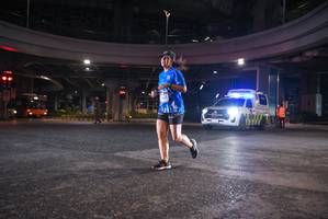 BIB: 2528
                            <button type="button" onclick="openModal(18772457)" class="btn btn-primary btn-sm float-right btn-popup" data-toggle="modal" data-target=".modal-high-quality">
                        <i class="fas fa-shopping-cart"></i> Add to Cart
                    </button>
                                            <button type="button" onclick="isThisMe(18772457, true)" class="btn btn-success btn-sm float-right btn-popup btn-isme hidden" data-toggle="tooltip" data-placement="bottom" title="นี่คือรูปของคุณใช่ไหม คลิกที่นี่เพื่อเอาเข้าอัลบั้ม">
                        <i class="fas fa-plus"></i> Add to album
                    </button>
                    <button type="button" onclick="isThisMe(18772457, false)" class="btn btn-warning btn-sm float-right btn-popup btn-isnotme hidden">
                        <i class="fas fa-ban"></i> Remove from album
                    </button>