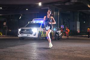 BIB: 128
                            <button type="button" onclick="openModal(18772436)" class="btn btn-primary btn-sm float-right btn-popup" data-toggle="modal" data-target=".modal-high-quality">
                        <i class="fas fa-shopping-cart"></i> Add to Cart
                    </button>
                                            <button type="button" onclick="isThisMe(18772436, true)" class="btn btn-success btn-sm float-right btn-popup btn-isme hidden" data-toggle="tooltip" data-placement="bottom" title="นี่คือรูปของคุณใช่ไหม คลิกที่นี่เพื่อเอาเข้าอัลบั้ม">
                        <i class="fas fa-plus"></i> Add to album
                    </button>
                    <button type="button" onclick="isThisMe(18772436, false)" class="btn btn-warning btn-sm float-right btn-popup btn-isnotme hidden">
                        <i class="fas fa-ban"></i> Remove from album
                    </button>