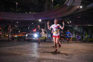 BIB: 2145
                            <button type="button" onclick="openModal(18771918)" class="btn btn-primary btn-sm float-right btn-popup" data-toggle="modal" data-target=".modal-high-quality">
                        <i class="fas fa-shopping-cart"></i> Add to Cart
                    </button>
                                            <button type="button" onclick="isThisMe(18771918, true)" class="btn btn-success btn-sm float-right btn-popup btn-isme hidden" data-toggle="tooltip" data-placement="bottom" title="นี่คือรูปของคุณใช่ไหม คลิกที่นี่เพื่อเอาเข้าอัลบั้ม">
                        <i class="fas fa-plus"></i> Add to album
                    </button>
                    <button type="button" onclick="isThisMe(18771918, false)" class="btn btn-warning btn-sm float-right btn-popup btn-isnotme hidden">
                        <i class="fas fa-ban"></i> Remove from album
                    </button>