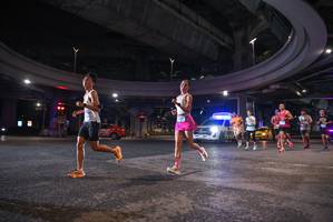 BIB: 1630
                            <button type="button" onclick="openModal(18771972)" class="btn btn-primary btn-sm float-right btn-popup" data-toggle="modal" data-target=".modal-high-quality">
                        <i class="fas fa-shopping-cart"></i> Add to Cart
                    </button>
                                            <button type="button" onclick="isThisMe(18771972, true)" class="btn btn-success btn-sm float-right btn-popup btn-isme hidden" data-toggle="tooltip" data-placement="bottom" title="นี่คือรูปของคุณใช่ไหม คลิกที่นี่เพื่อเอาเข้าอัลบั้ม">
                        <i class="fas fa-plus"></i> Add to album
                    </button>
                    <button type="button" onclick="isThisMe(18771972, false)" class="btn btn-warning btn-sm float-right btn-popup btn-isnotme hidden">
                        <i class="fas fa-ban"></i> Remove from album
                    </button>