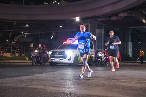 BIB: 12605
                            <button type="button" onclick="openModal(18772397)" class="btn btn-primary btn-sm float-right btn-popup" data-toggle="modal" data-target=".modal-high-quality">
                        <i class="fas fa-shopping-cart"></i> Add to Cart
                    </button>
                                            <button type="button" onclick="isThisMe(18772397, true)" class="btn btn-success btn-sm float-right btn-popup btn-isme hidden" data-toggle="tooltip" data-placement="bottom" title="นี่คือรูปของคุณใช่ไหม คลิกที่นี่เพื่อเอาเข้าอัลบั้ม">
                        <i class="fas fa-plus"></i> Add to album
                    </button>
                    <button type="button" onclick="isThisMe(18772397, false)" class="btn btn-warning btn-sm float-right btn-popup btn-isnotme hidden">
                        <i class="fas fa-ban"></i> Remove from album
                    </button>