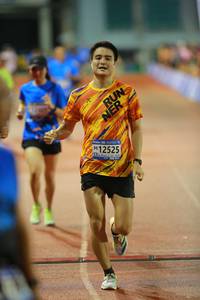 BIB: 12525
                            <button type="button" onclick="openModal(18664592)" class="btn btn-primary btn-sm float-right btn-popup" data-toggle="modal" data-target=".modal-high-quality">
                        <i class="fas fa-shopping-cart"></i> Add to Cart
                    </button>
                                            <button type="button" onclick="isThisMe(18664592, true)" class="btn btn-success btn-sm float-right btn-popup btn-isme hidden" data-toggle="tooltip" data-placement="bottom" title="นี่คือรูปของคุณใช่ไหม คลิกที่นี่เพื่อเอาเข้าอัลบั้ม">
                        <i class="fas fa-plus"></i> Add to album
                    </button>
                    <button type="button" onclick="isThisMe(18664592, false)" class="btn btn-warning btn-sm float-right btn-popup btn-isnotme hidden">
                        <i class="fas fa-ban"></i> Remove from album
                    </button>