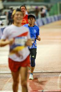 BIB: 3321
                            <button type="button" onclick="openModal(18733304)" class="btn btn-primary btn-sm float-right btn-popup" data-toggle="modal" data-target=".modal-high-quality">
                        <i class="fas fa-shopping-cart"></i> Add to Cart
                    </button>
                                            <button type="button" onclick="isThisMe(18733304, true)" class="btn btn-success btn-sm float-right btn-popup btn-isme hidden" data-toggle="tooltip" data-placement="bottom" title="นี่คือรูปของคุณใช่ไหม คลิกที่นี่เพื่อเอาเข้าอัลบั้ม">
                        <i class="fas fa-plus"></i> Add to album
                    </button>
                    <button type="button" onclick="isThisMe(18733304, false)" class="btn btn-warning btn-sm float-right btn-popup btn-isnotme hidden">
                        <i class="fas fa-ban"></i> Remove from album
                    </button>