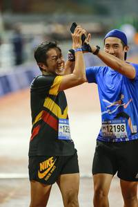 BIB: 125, 12198
                            <button type="button" onclick="openModal(18758193)" class="btn btn-primary btn-sm float-right btn-popup" data-toggle="modal" data-target=".modal-high-quality">
                        <i class="fas fa-shopping-cart"></i> Add to Cart
                    </button>
                                            <button type="button" onclick="isThisMe(18758193, true)" class="btn btn-success btn-sm float-right btn-popup btn-isme hidden" data-toggle="tooltip" data-placement="bottom" title="นี่คือรูปของคุณใช่ไหม คลิกที่นี่เพื่อเอาเข้าอัลบั้ม">
                        <i class="fas fa-plus"></i> Add to album
                    </button>
                    <button type="button" onclick="isThisMe(18758193, false)" class="btn btn-warning btn-sm float-right btn-popup btn-isnotme hidden">
                        <i class="fas fa-ban"></i> Remove from album
                    </button>