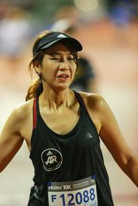 BIB: 12088
                            <button type="button" onclick="openModal(18758102)" class="btn btn-primary btn-sm float-right btn-popup" data-toggle="modal" data-target=".modal-high-quality">
                        <i class="fas fa-shopping-cart"></i> Add to Cart
                    </button>
                                            <button type="button" onclick="isThisMe(18758102, true)" class="btn btn-success btn-sm float-right btn-popup btn-isme hidden" data-toggle="tooltip" data-placement="bottom" title="นี่คือรูปของคุณใช่ไหม คลิกที่นี่เพื่อเอาเข้าอัลบั้ม">
                        <i class="fas fa-plus"></i> Add to album
                    </button>
                    <button type="button" onclick="isThisMe(18758102, false)" class="btn btn-warning btn-sm float-right btn-popup btn-isnotme hidden">
                        <i class="fas fa-ban"></i> Remove from album
                    </button>