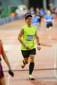 BIB: 12283
                            <button type="button" onclick="openModal(18758245)" class="btn btn-primary btn-sm float-right btn-popup" data-toggle="modal" data-target=".modal-high-quality">
                        <i class="fas fa-shopping-cart"></i> Add to Cart
                    </button>
                                            <button type="button" onclick="isThisMe(18758245, true)" class="btn btn-success btn-sm float-right btn-popup btn-isme hidden" data-toggle="tooltip" data-placement="bottom" title="นี่คือรูปของคุณใช่ไหม คลิกที่นี่เพื่อเอาเข้าอัลบั้ม">
                        <i class="fas fa-plus"></i> Add to album
                    </button>
                    <button type="button" onclick="isThisMe(18758245, false)" class="btn btn-warning btn-sm float-right btn-popup btn-isnotme hidden">
                        <i class="fas fa-ban"></i> Remove from album
                    </button>