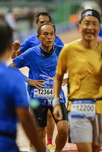 BIB: 12364, 100, 12200
                            <button type="button" onclick="openModal(18757604)" class="btn btn-primary btn-sm float-right btn-popup" data-toggle="modal" data-target=".modal-high-quality">
                        <i class="fas fa-shopping-cart"></i> Add to Cart
                    </button>
                                            <button type="button" onclick="isThisMe(18757604, true)" class="btn btn-success btn-sm float-right btn-popup btn-isme hidden" data-toggle="tooltip" data-placement="bottom" title="นี่คือรูปของคุณใช่ไหม คลิกที่นี่เพื่อเอาเข้าอัลบั้ม">
                        <i class="fas fa-plus"></i> Add to album
                    </button>
                    <button type="button" onclick="isThisMe(18757604, false)" class="btn btn-warning btn-sm float-right btn-popup btn-isnotme hidden">
                        <i class="fas fa-ban"></i> Remove from album
                    </button>