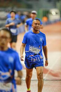 BIB: 12411
                            <button type="button" onclick="openModal(18765201)" class="btn btn-primary btn-sm float-right btn-popup" data-toggle="modal" data-target=".modal-high-quality">
                        <i class="fas fa-shopping-cart"></i> Add to Cart
                    </button>
                                            <button type="button" onclick="isThisMe(18765201, true)" class="btn btn-success btn-sm float-right btn-popup btn-isme hidden" data-toggle="tooltip" data-placement="bottom" title="นี่คือรูปของคุณใช่ไหม คลิกที่นี่เพื่อเอาเข้าอัลบั้ม">
                        <i class="fas fa-plus"></i> Add to album
                    </button>
                    <button type="button" onclick="isThisMe(18765201, false)" class="btn btn-warning btn-sm float-right btn-popup btn-isnotme hidden">
                        <i class="fas fa-ban"></i> Remove from album
                    </button>