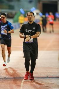 BIB: 1554, 142
                            <button type="button" onclick="openModal(18758510)" class="btn btn-primary btn-sm float-right btn-popup" data-toggle="modal" data-target=".modal-high-quality">
                        <i class="fas fa-shopping-cart"></i> Add to Cart
                    </button>
                                            <button type="button" onclick="isThisMe(18758510, true)" class="btn btn-success btn-sm float-right btn-popup btn-isme hidden" data-toggle="tooltip" data-placement="bottom" title="นี่คือรูปของคุณใช่ไหม คลิกที่นี่เพื่อเอาเข้าอัลบั้ม">
                        <i class="fas fa-plus"></i> Add to album
                    </button>
                    <button type="button" onclick="isThisMe(18758510, false)" class="btn btn-warning btn-sm float-right btn-popup btn-isnotme hidden">
                        <i class="fas fa-ban"></i> Remove from album
                    </button>