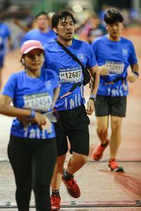 BIB: 12454, 12687, 1289
                            <button type="button" onclick="openModal(18758295)" class="btn btn-primary btn-sm float-right btn-popup" data-toggle="modal" data-target=".modal-high-quality">
                        <i class="fas fa-shopping-cart"></i> Add to Cart
                    </button>
                                            <button type="button" onclick="isThisMe(18758295, true)" class="btn btn-success btn-sm float-right btn-popup btn-isme hidden" data-toggle="tooltip" data-placement="bottom" title="นี่คือรูปของคุณใช่ไหม คลิกที่นี่เพื่อเอาเข้าอัลบั้ม">
                        <i class="fas fa-plus"></i> Add to album
                    </button>
                    <button type="button" onclick="isThisMe(18758295, false)" class="btn btn-warning btn-sm float-right btn-popup btn-isnotme hidden">
                        <i class="fas fa-ban"></i> Remove from album
                    </button>